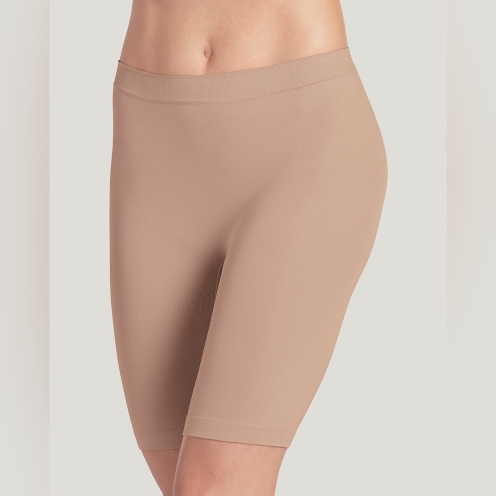 Jockey Skimmies Seamfree Ultralight Smoothing No-Chafe Slipshort – XXL NWT